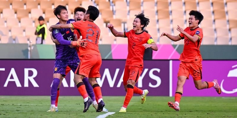 U23 Trung Quốc vô cùng lỳ lợm ở tứ kết